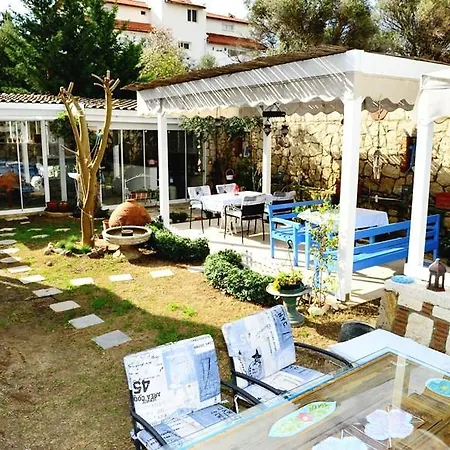 Sisters Hotel